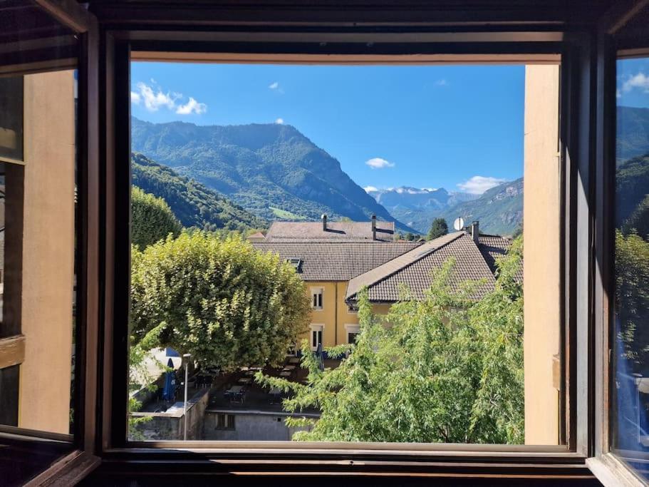 Escale Alpine T1 Apartment Ugine Bagian luar foto