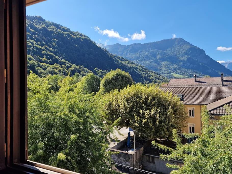 Escale Alpine T1 Apartment Ugine Bagian luar foto